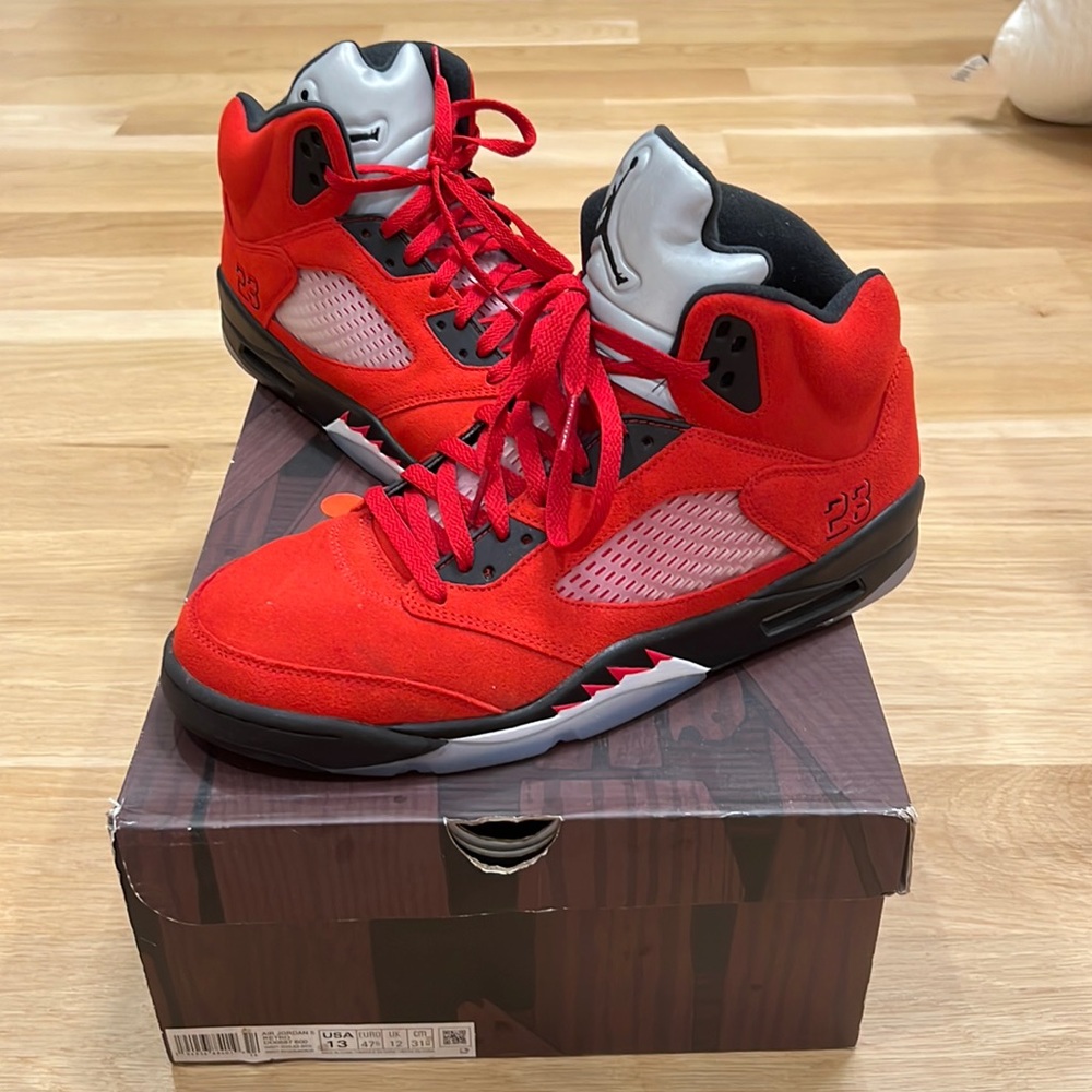 Air Jordan Raging Bull Retro 5s - size 13